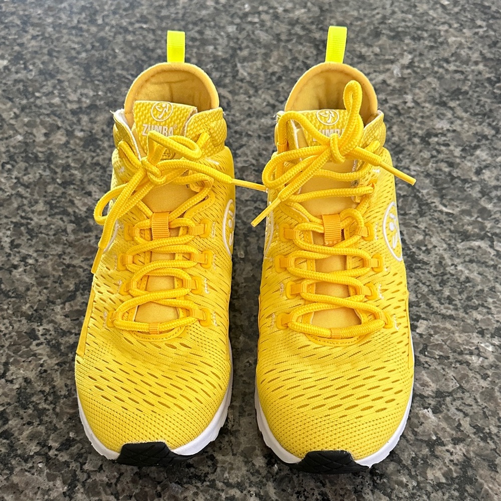 Zumba Air Classics Size 5.5